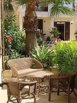 *** Ξενοδοχείο με διαμερίσματα Residence Casa Del Mar Sicilia Marina di Modica Ιταλία