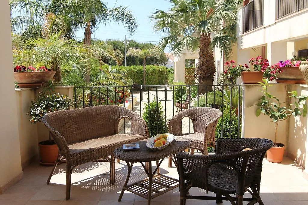 Residence Casa Del Mar Sicilia Marina di Modica Aparthotel
