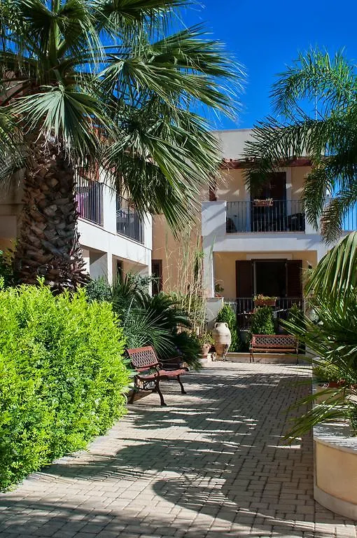 מרינה די מודיקה Residence Casa Del Mar Sicilia 3*, מרינה די מודיקה
