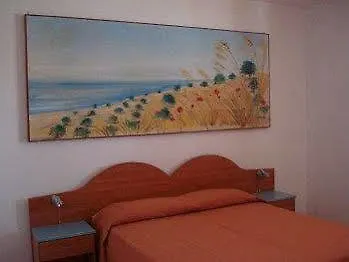 *** Aparthotel Residence Casa Del Mar Sicilia Marina di Modica Italien